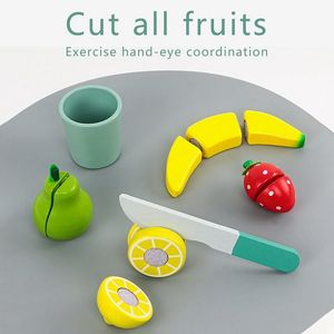 Wooden Mixer/Juicer &amp; Blender Toy Set - 7 Pcs