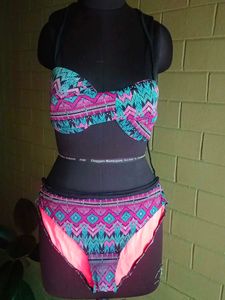 Tribord Patterned Bikini Set