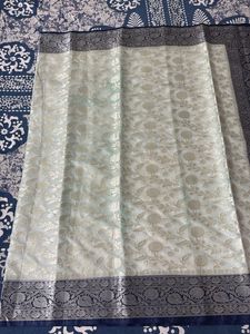 Banarasi Zari Saree With Blouse Piece.