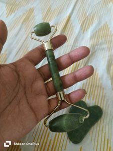 Jade Roller
