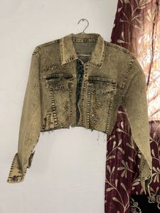 Embroidered Cropped Denim Jacket (Size S)