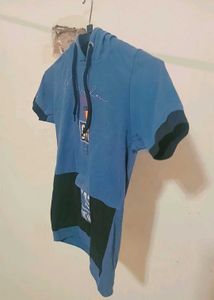 Cool Blue Graphic T-shirt with a cap