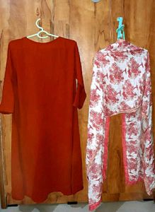 Pakistani Kurti With Dupatta Set