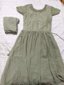 Elegant Olive Green Kurta Set