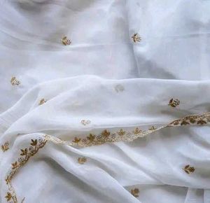 **Dreamy Saree With Stiched Blouse**
