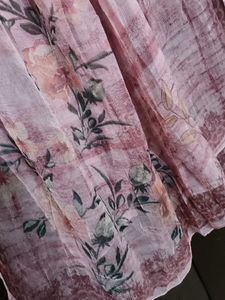 Women Elegant Pink Floral Kurta Set