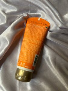 Lotus Botanicals Glow &amp; De-tan Mineral Sunscreen