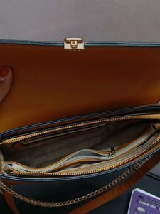 CODE BY LIFESTYLE SLING BAG