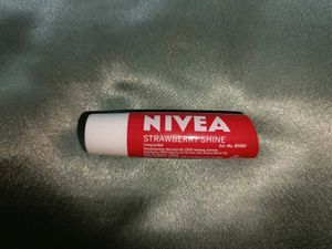 Nivea Lip Care