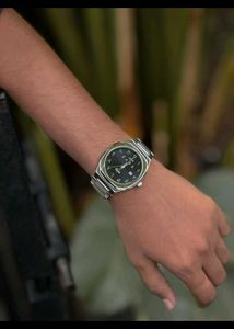 Imported Watch With Waranty🔥🖤