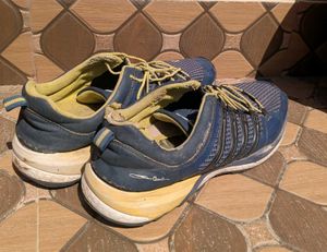 Columbus Blue Shoes – Size 9 (Used)