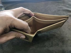 Men&#39;s Genuine Leather Wallet