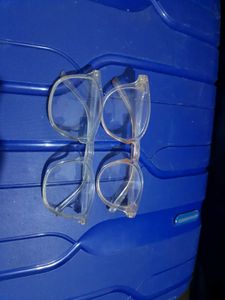 Stylish Clear Frame Glasses