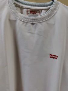 Levi's Crewneck Sweatshirt