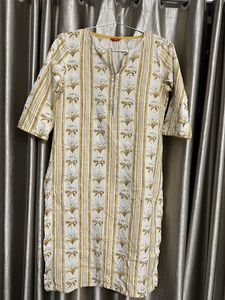 Striped Floral Print Kurta