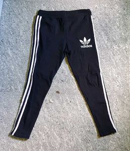 Trendy 4-Piece Clothing Combo