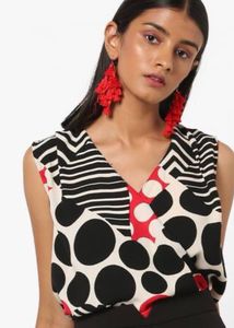 Gorgeous Dot Top