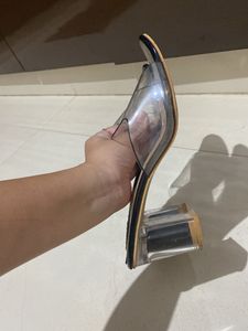 Transparent Heel