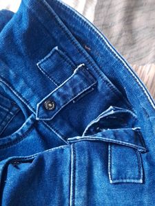 Women Blue Slim Fit High-Rise Clean Look