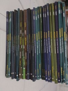 30  Books Set PW Neet Module