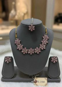 Floral Pink Jewelry Set