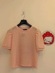 Cute pink top
