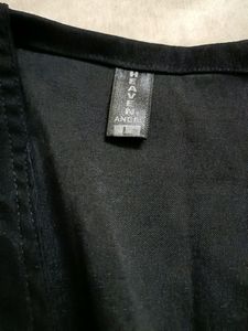 Black Jacket With Buttons And Full Sleeves...😍✨