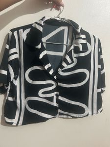 Trendy Patterned Top