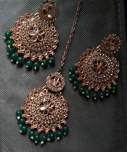 Elegant Indian Jewelry Set