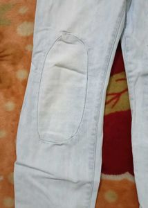 Men&#39;s Patch Design Jeans