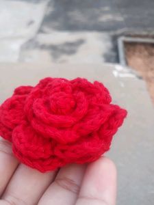 Crochet Red Rose Choker