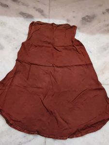 Sleevless Top