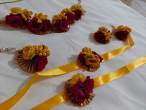 Floral Jewelry Set