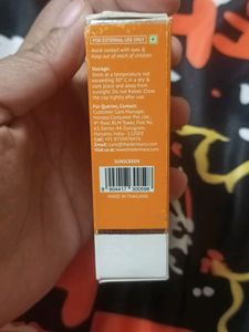 The Derma Co Hyuloric Sunscreen Stick
