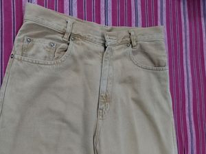 Lee Jeans