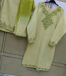 😇Beautiful Three Piece Suit