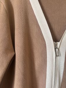 Korean Taupe Knit Zip-Up Cardigan