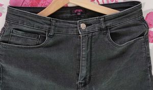 Ginger Ankle Length Black Jeans For Women, 30