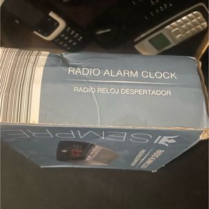SEMPRE Vintage Radio Alarm Clock With Box