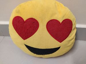 Cute Smiley Cushion pillow fr ur fav ones