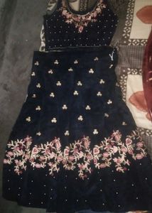 Elegant Embroidered Lehenga Choli Set