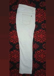 Light Wash Straight Leg Jeans