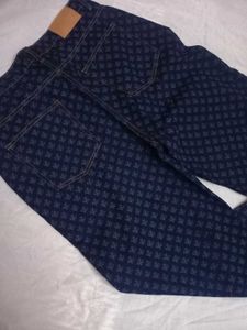 SHEIN Full length micro Printed Straight Fit Jeans