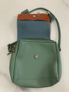 Sling Bag