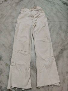 White Denim Jeans 👖