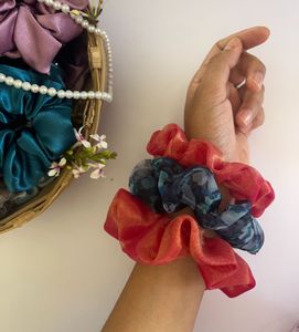 organza scrunchies!