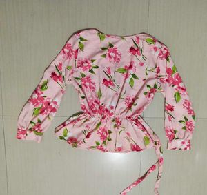 Floral Print Long Sleeve Top