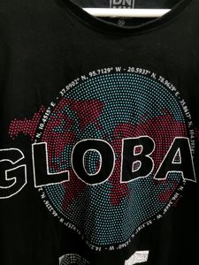 Mens black Gloval tshirt