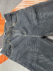 Unique Graphic Print Denim Jeans