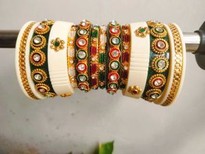 Rajputi Bor Chuda Set.